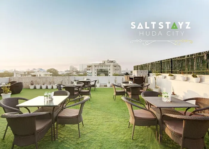 Saltstayz Select - Near Millennium City Centre