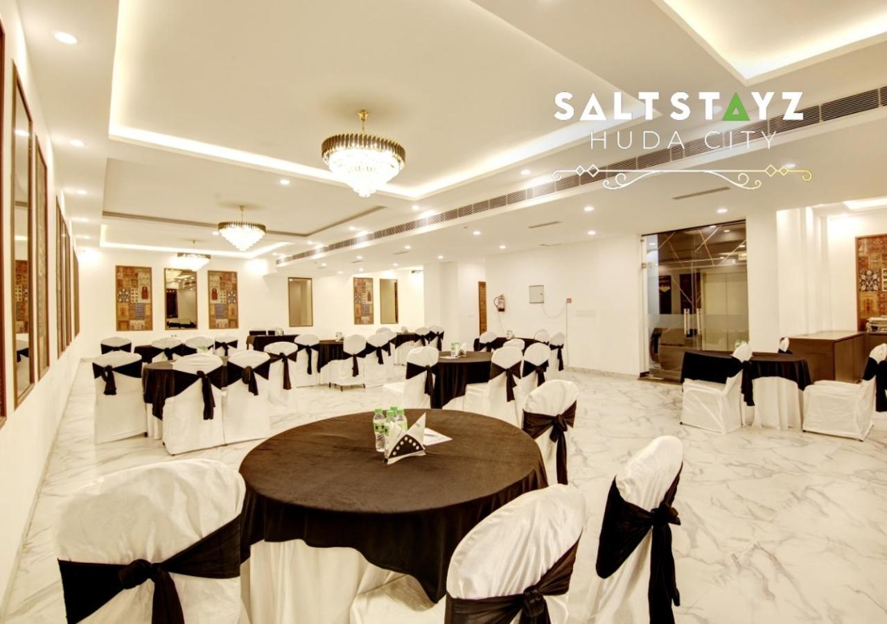 Saltstayz Select - Near Millennium Centre