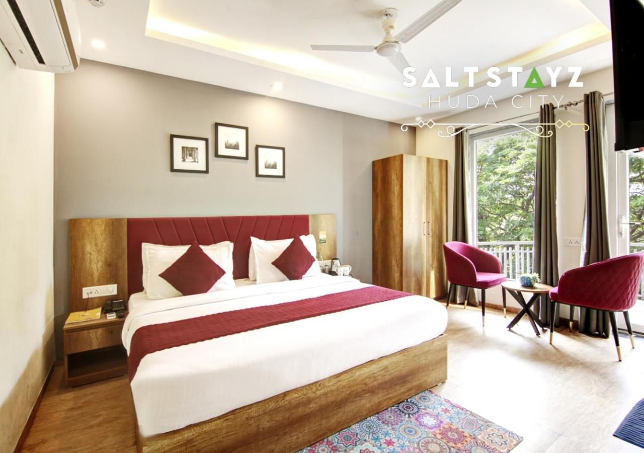 Hotel Saltstayz Select - Near Millennium Centre