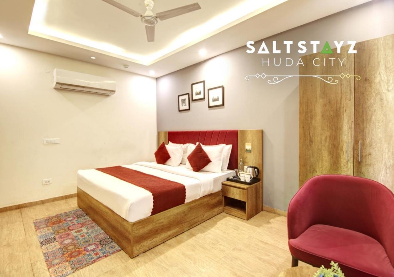 Saltstayz Select - Near Millennium Centre Hotel 3*