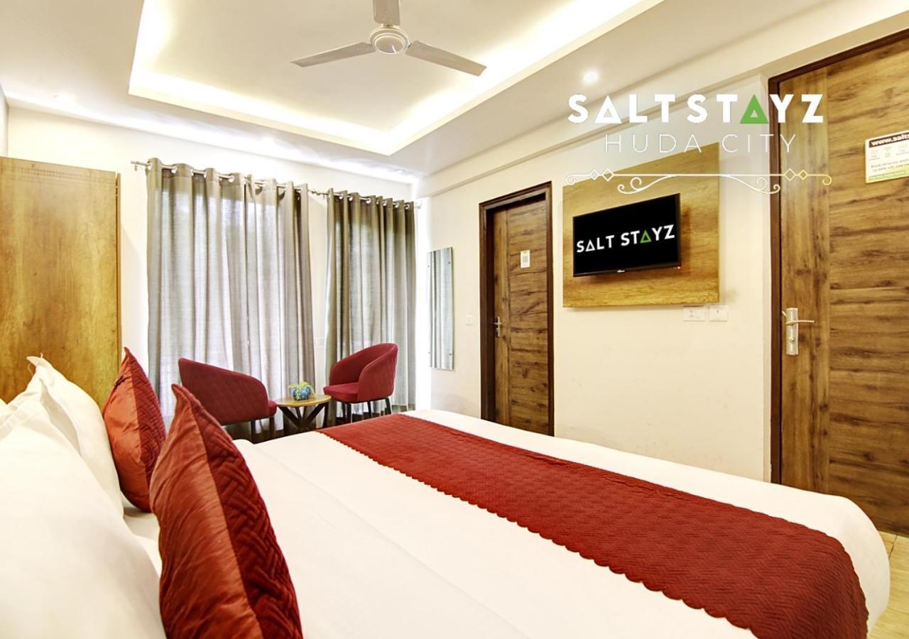 Saltstayz Select - Near Millennium Centre