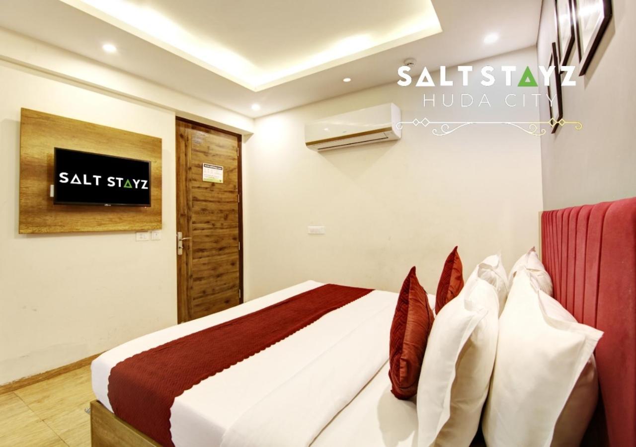 Hotel Saltstayz Select - Near Millennium Centre