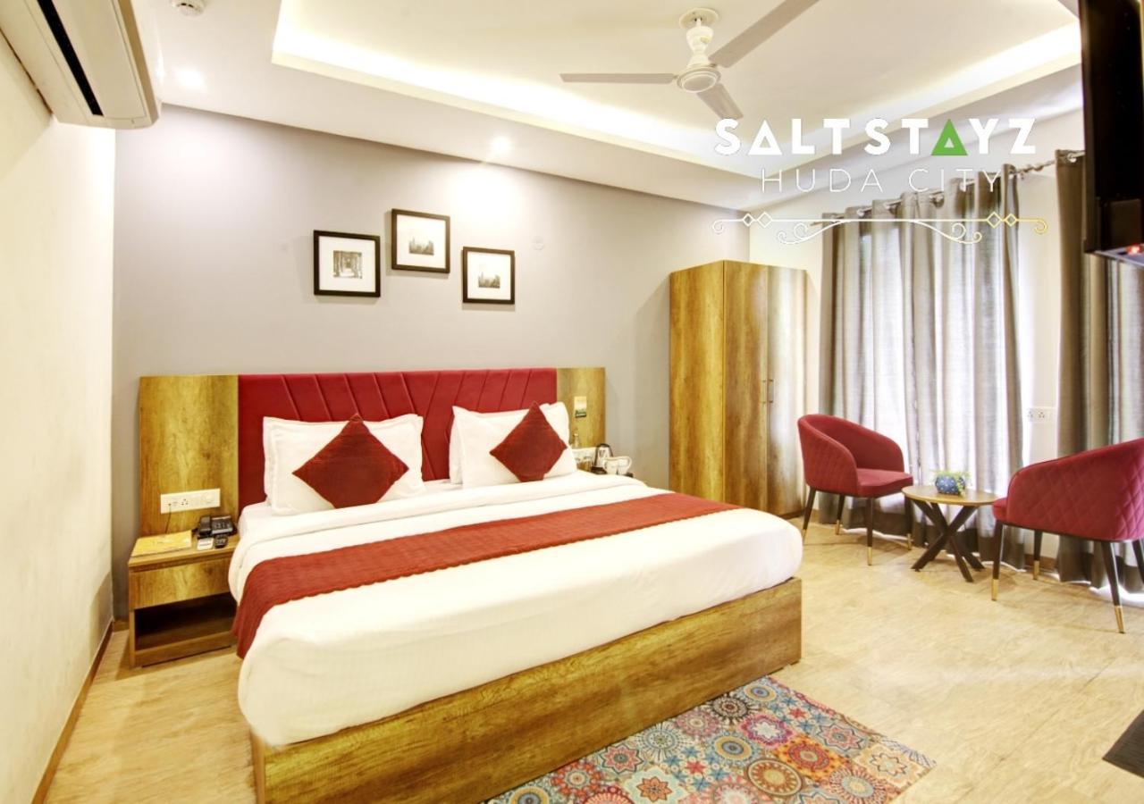 Hotel Saltstayz Select - Near Millennium Centre